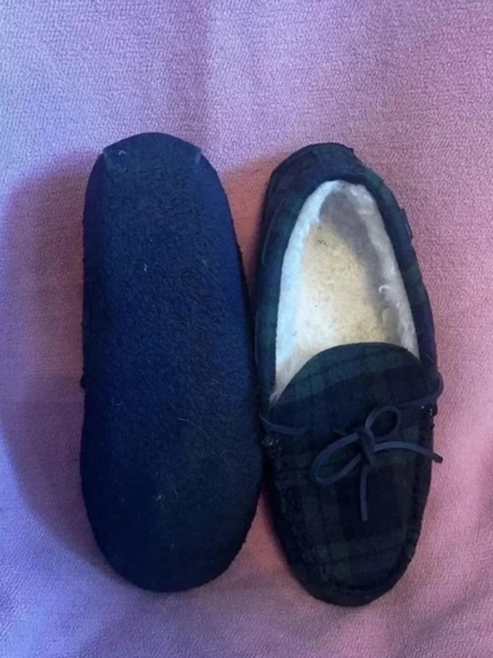 Vineyard vines Tartan Plaid slippers Size 10